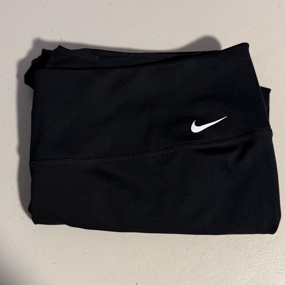 Nike Cropped Leggings